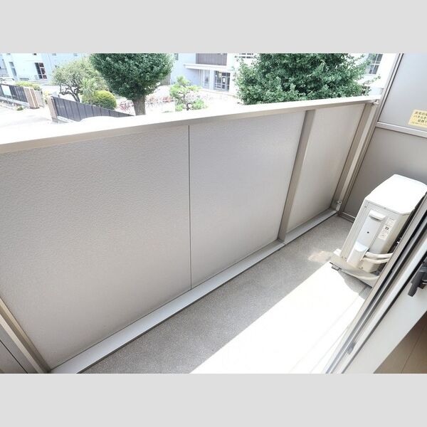 メゾンふじ203号室 バルコニー