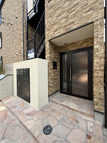 アリア・グランデ上大岡203号室 同施工物件