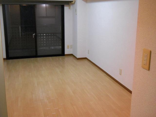 ＳＥＥＤＳ鶴見中央 リビング