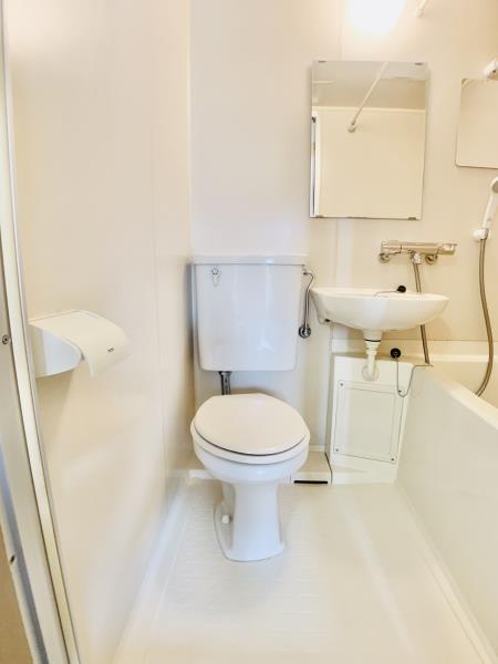 雅叙園碑文谷ドミトリィ トイレ