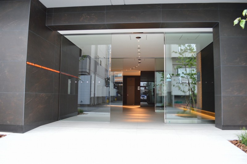 クレイシア千歳船橋アーバンプレミオ4階 エントランス