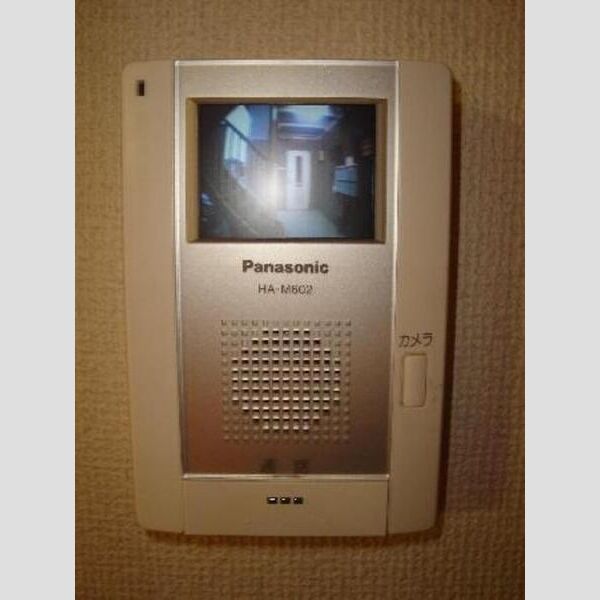 ジュネスハイム吉田103号室 誰が来たか一目で分かります!☆TVインターホン☆