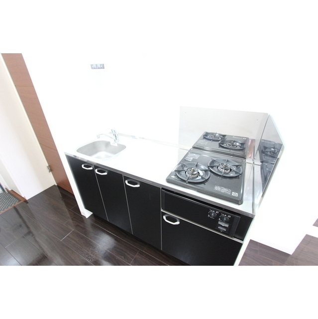 プレイズ　レイ 内観