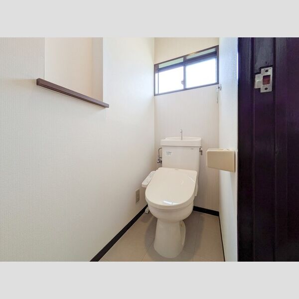 上麻生4丁目貸家 トイレ