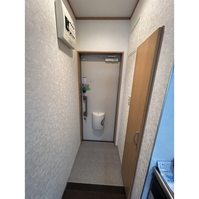 アムール Tea204号室 玄関