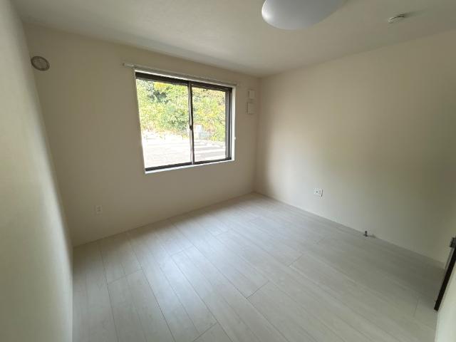 リッシュ102号室 室内