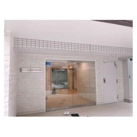 リヴシティ横濱新川町弐番館406号室 エントランス
