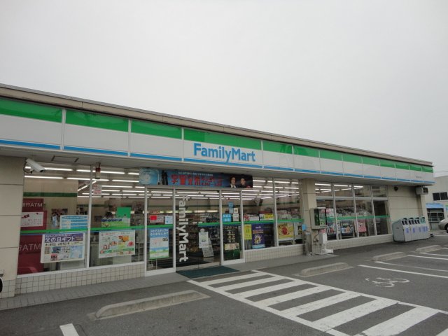 ディコ笹目南 ファミリーマート戸田氷川町店まで809ｍ