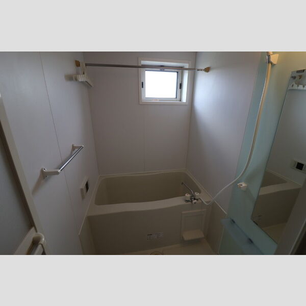 レジデンスフジミ203号室 浴室