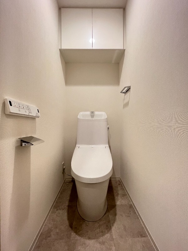 ワンルーフレジデンス台東根岸2階 トイレ