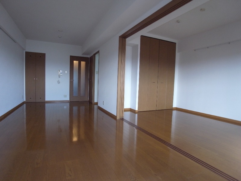 朝日レジデンス7階 リビング