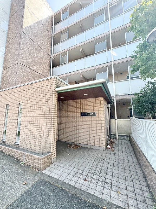 スぺランザ1階 エントランス