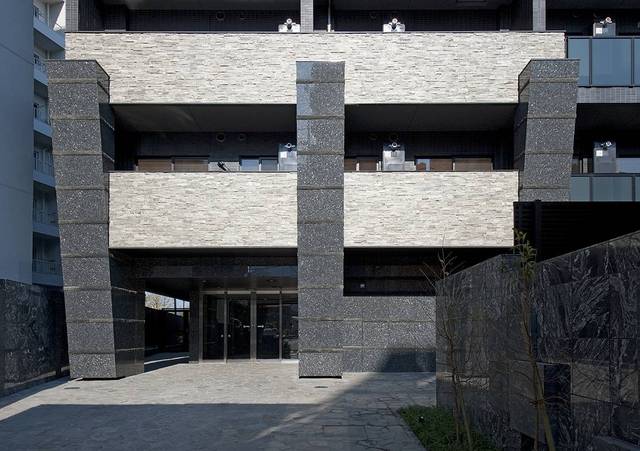 ガーラ・ヒルズ新宿 毎日通るエントランスはこのようになっています