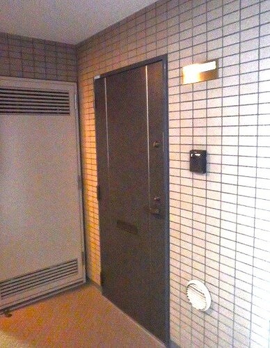 エルフコート日本橋浜町 玄関※前回募集時2017年08月撮影