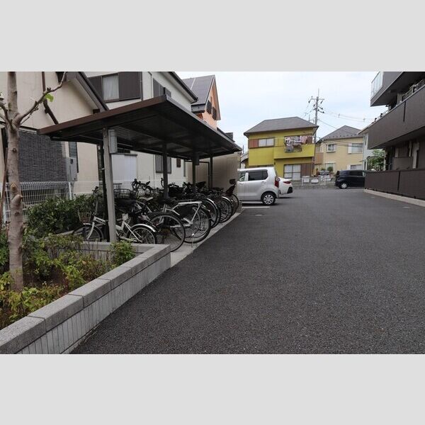 エス・ストーク 駐輪場