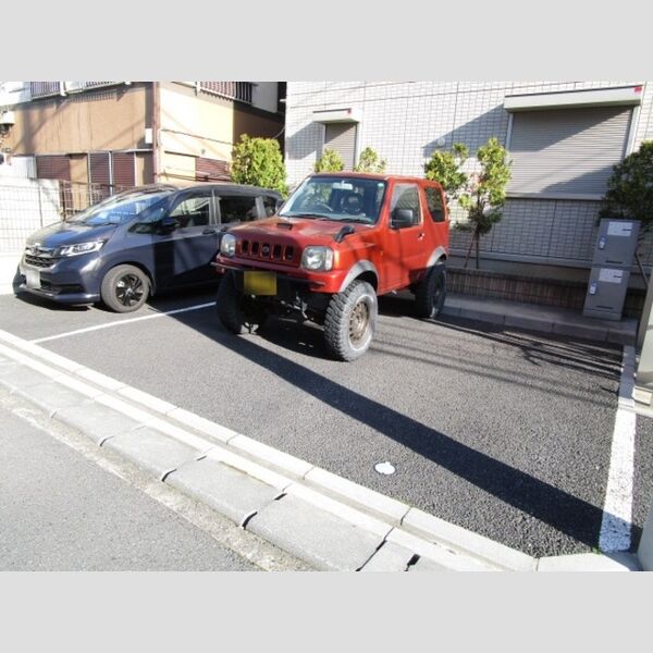 コンフォートⅠ202号室 駐車場(要空き確認)