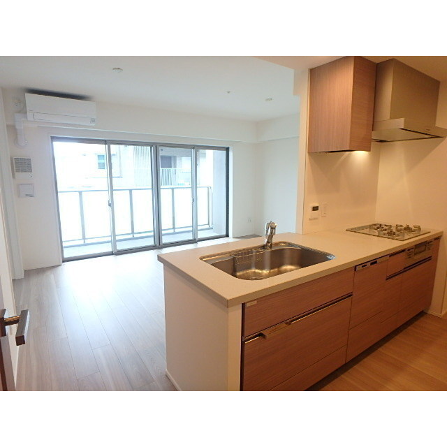 Brillia 宮前平　Hillside 内観