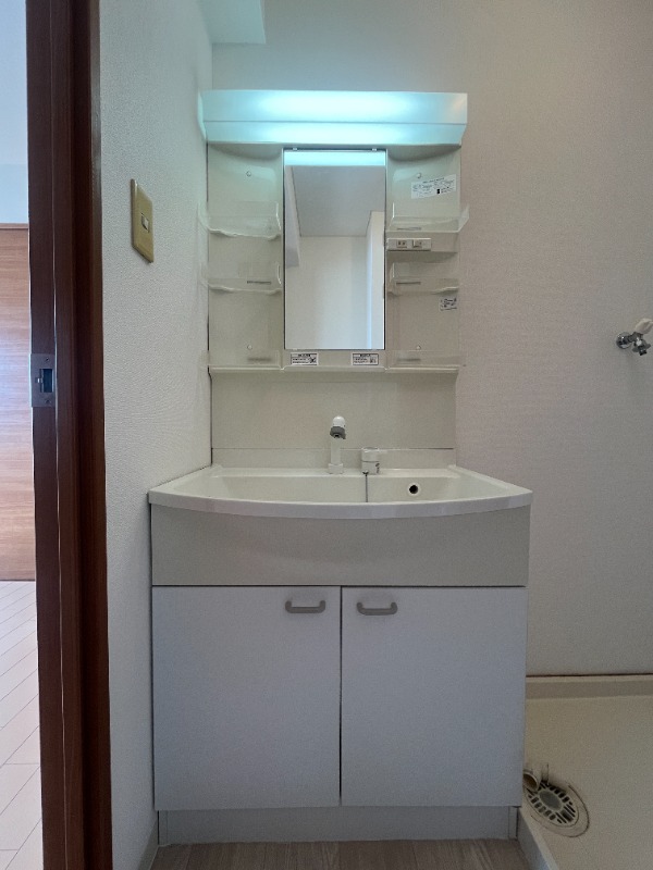 リバーサイドミエ3階 部屋その他