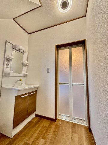 グラド横戸町 洗面