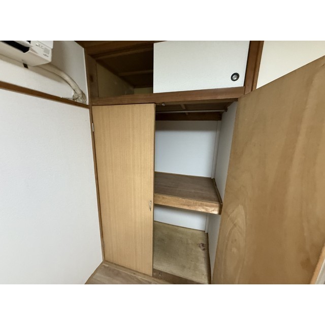 第一ローズハイツ 内観