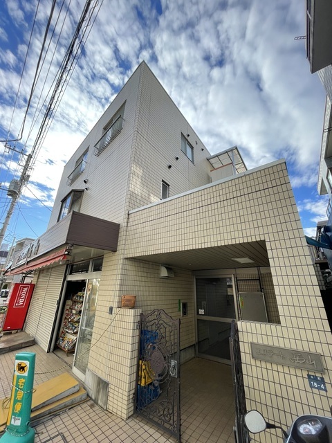 エステート西山の外観画像