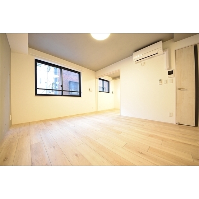 CASA PIAZZA 西日暮里 内観