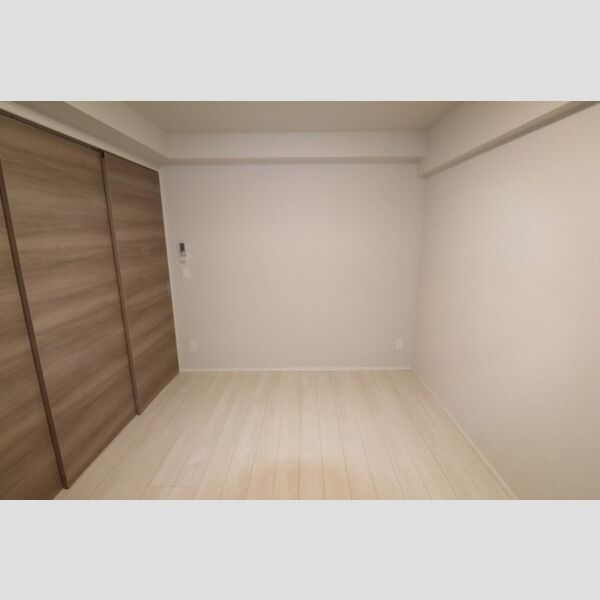 サンジョイアゼロ409号室 洋室6.1帖