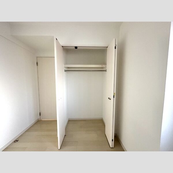 ベルファミーユ高根台Ⅱ クローゼット