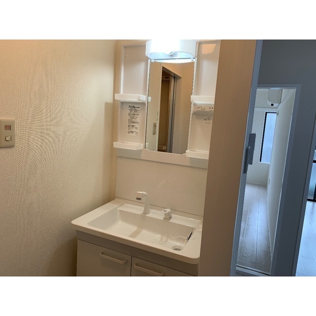 第一登美ビル 内観