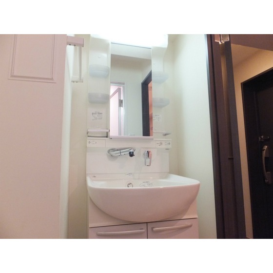 クオーレ西新宿0302号室 独立洗面台