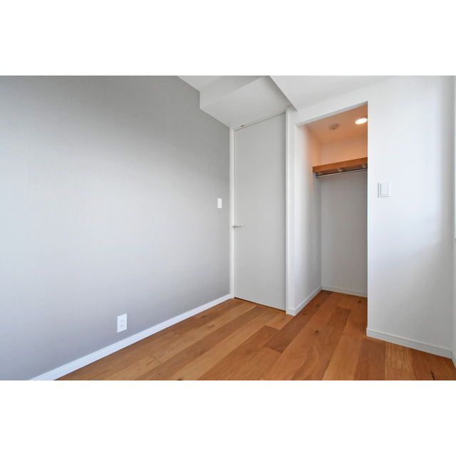 オーパスホームズ三田0804号室 内観