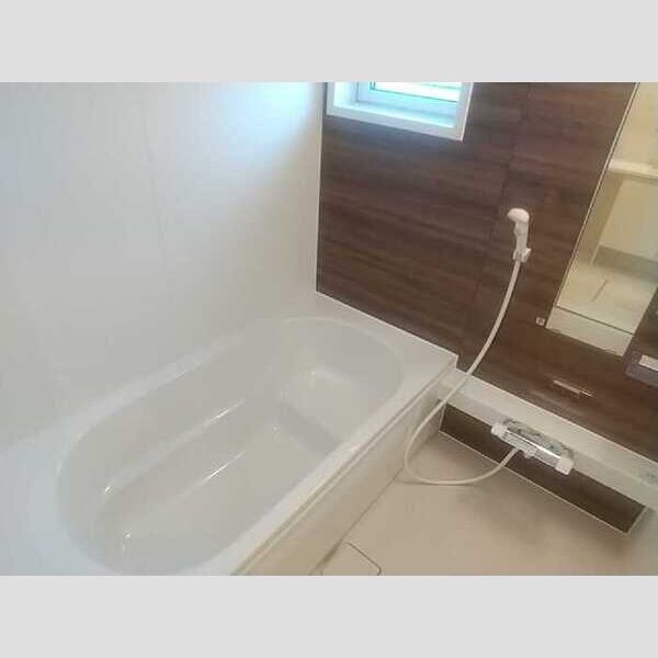 メゾン・ノアールロッシュ101号室 お風呂