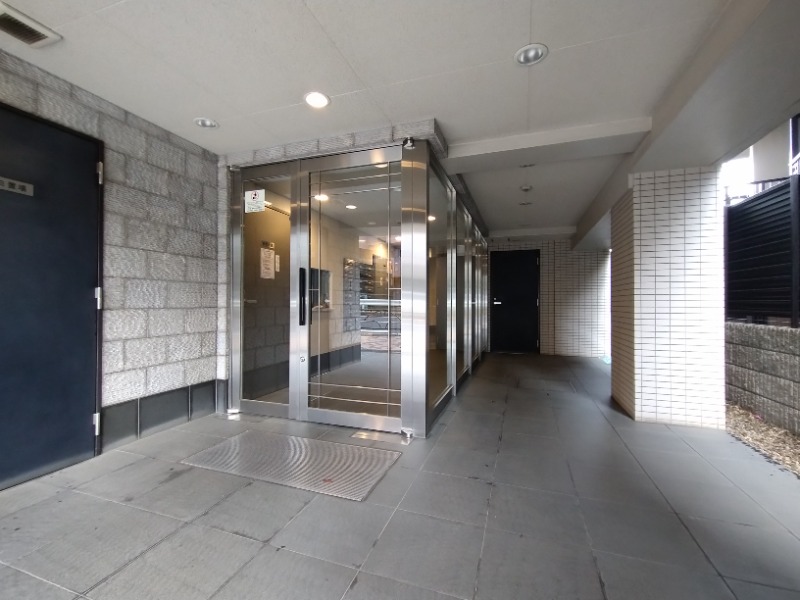 クレイシア北千束4階 エントランス