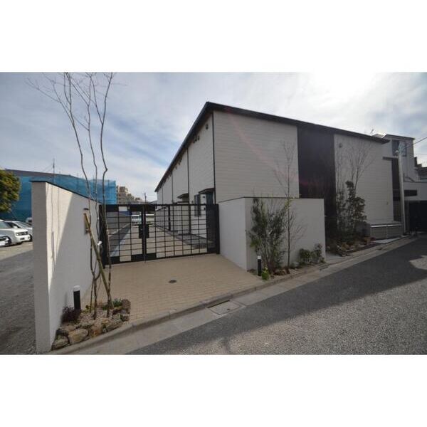 Green　Forest　Gohongi 外観