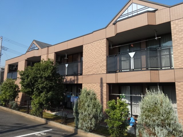 サン・キャッスル 外観写真（昼）