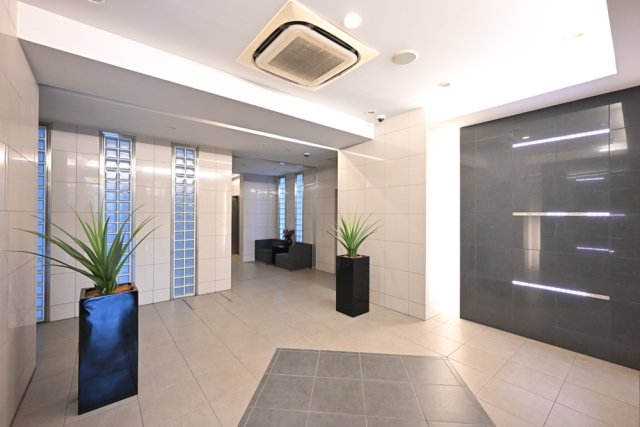 コンシェリア豊洲ＭＡＳＴＥＲ’Ｓ　ＶＩＬＬＡ エントランス