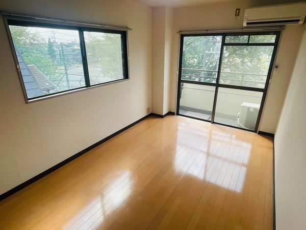 ジョイフルハイツ リビング