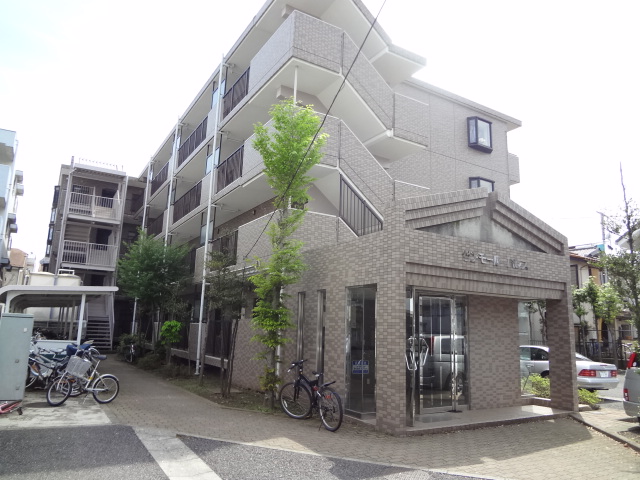 サンモールパレスＢ棟0106号室 外観