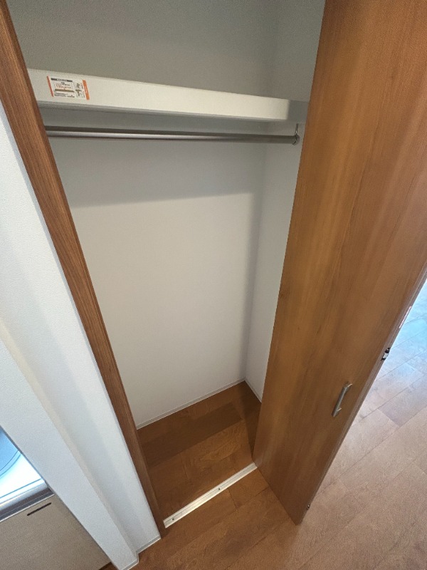 イルヴィアーレ東武練馬Ⅱ2階 収納