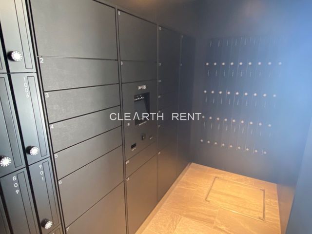 コンシェリア ＫＡＷＡＳＡＫＩ ＭＡＳＴＥＲ’Ｓ ＶＩＬＬＡ6階 宅配ボックス完備