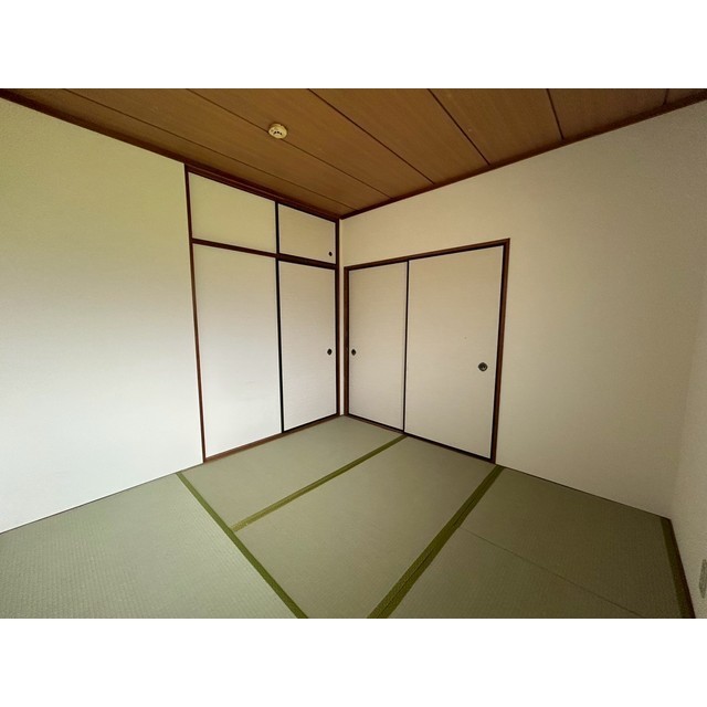 ハイツ柿澤 和室4帖