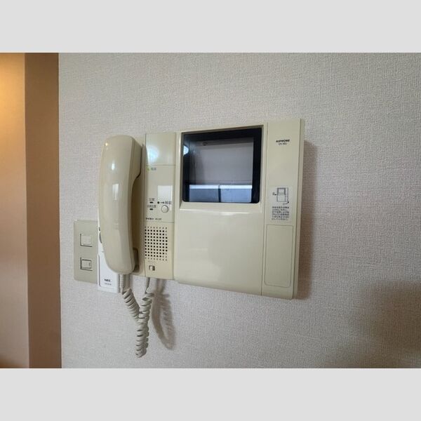 ラクサリー国分寺203号室 インターフォン