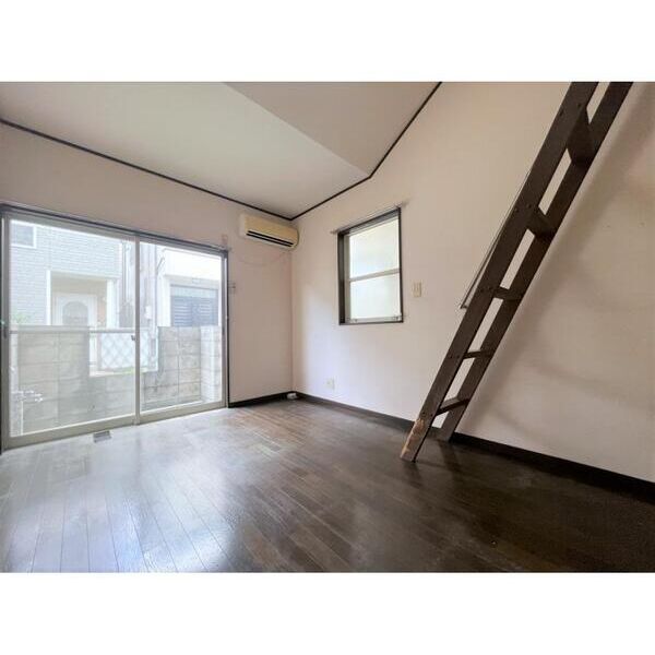 山口コーポラス リビング