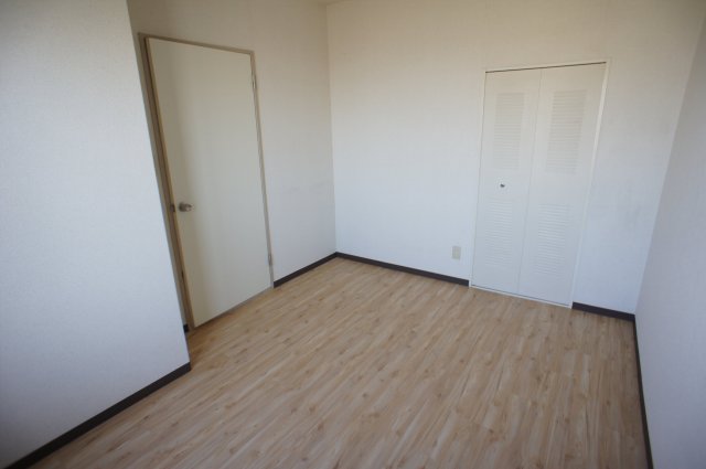 カサグランデ0209号室 ゆったり過ごせる居間です