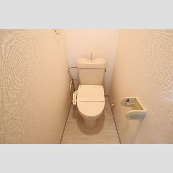 サンフロンティア306号室 温水洗浄暖房便座