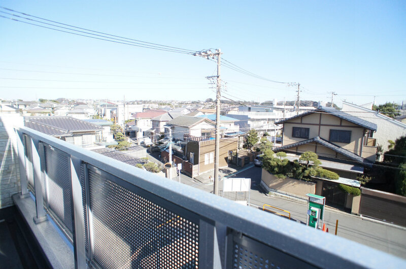 リブリ・江ノ島2階 ３階バルコニー