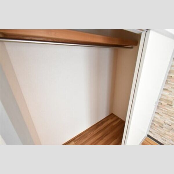 ワタナベビル 収納