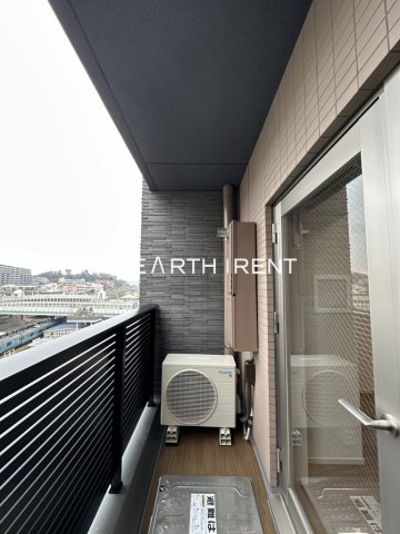 コンシェリア横濱 ＜ＳＨＩＮＫＯＹＡＳＵ＞10階 バルコニー