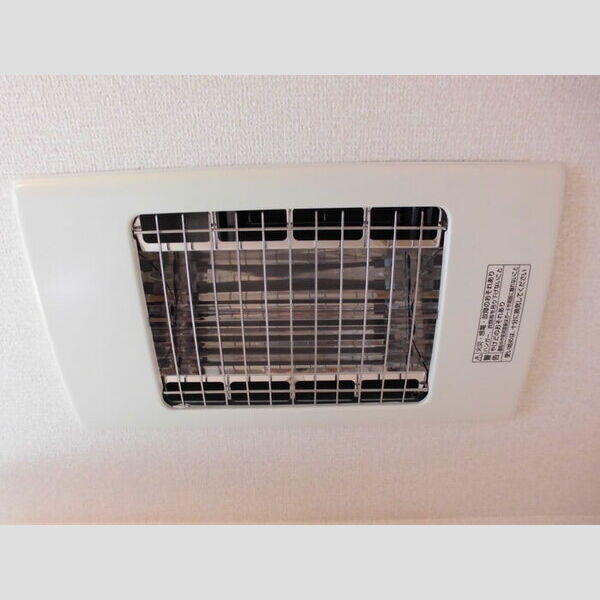 ブルーメ202号室 洗面涼風暖房機