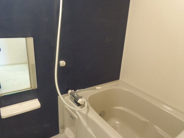 ベリタ202号室 追焚き付きバス